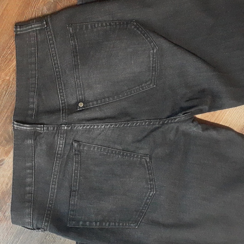 Soft Black Denim Jeans - Picture 6 of 8